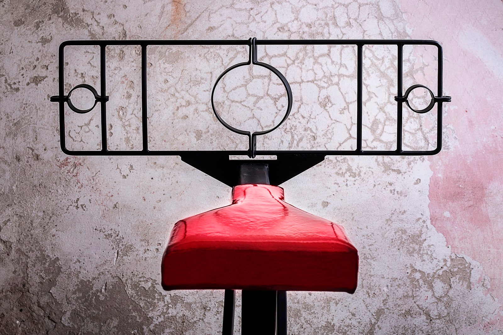 Орыс еркектері басқа адамдардың ұрығын жалауға мәжбүр Иркутск жезөкшелерінің сайты